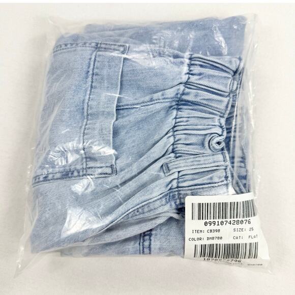 J Crew Factory Lightweight Drapey Cargo Jogger Jean Size 25 Light Wash Blue - Picture 15 of 16